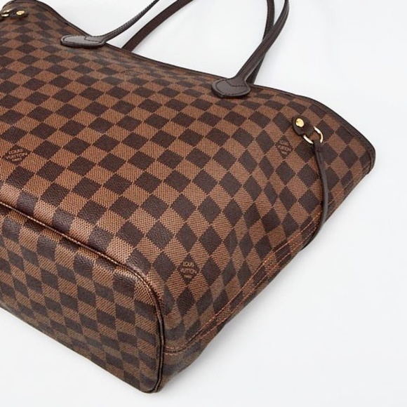 Authentic Louis Vuitton Neverfull - Picture 4 of 4